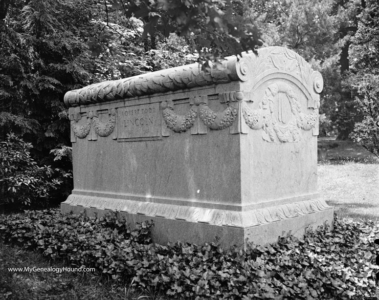 Robert Todd Lincoln, tombstone and grave, Arlington National Cemetery, Virginia, historic photo
