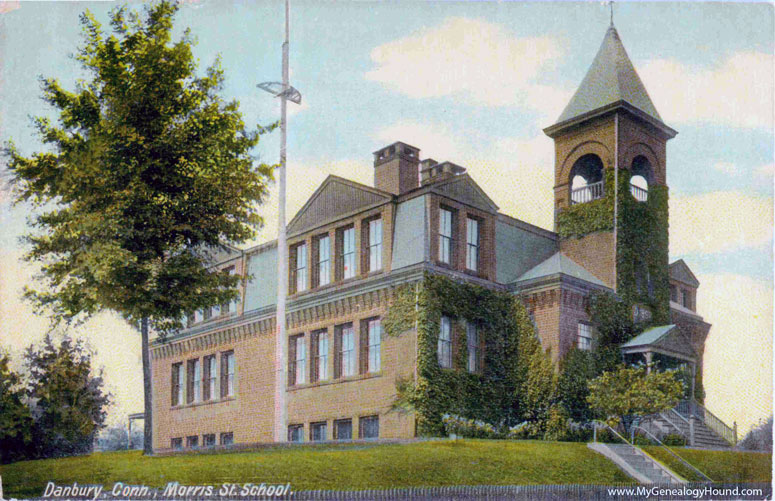 Danbury, Connecticut, Morris St. School, vintage postcard photo