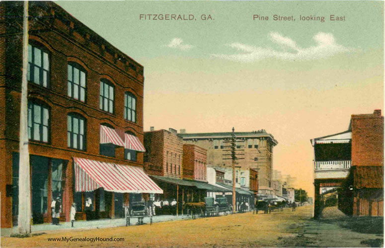 Fitzgerald, Georgia, Pine Street Looking East, 1910, vintage postcard, historic photo