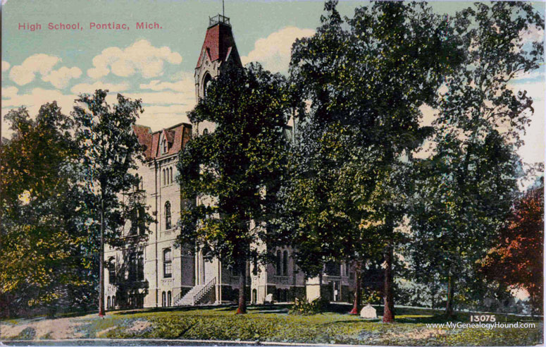 Pontiac, Michigan, High School, vintage postcard photo