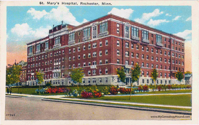 A 1930 view of St. Mary's Hospital, Rochester, Minnesota, vintage postcard, photo
