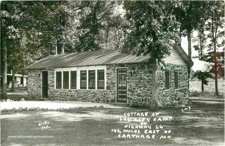 Carthage, Missouri, Cottage at Log City Camp, Highway 66, Route 66, vintage postcard photo