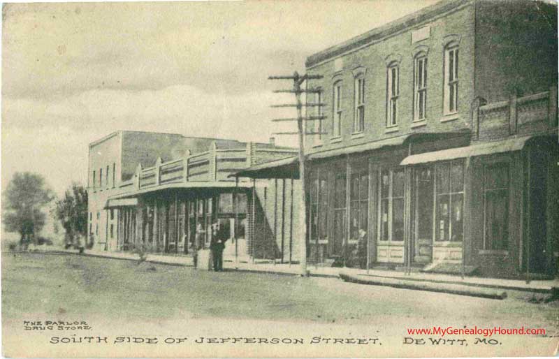 De Witt, Missouri South Side of Jefferson Street vintage postcard, historic photo