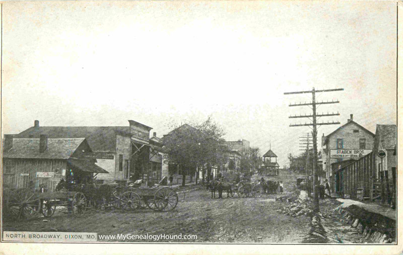 Dixon, Missouri, North Broadway Street Scene, vintage postcard, historic photo