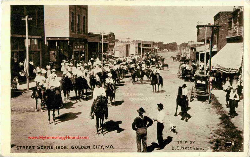 Golden City, Missouri Street Scene Reunion Cavalcade vintage postcard, photo, historic, antique