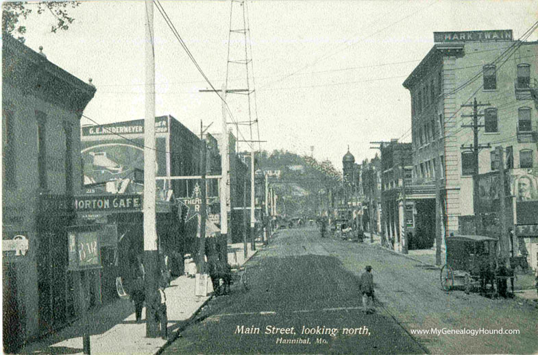 Main Street, Looking North, Hannibal, Missouri, vintage postcard, historic photo