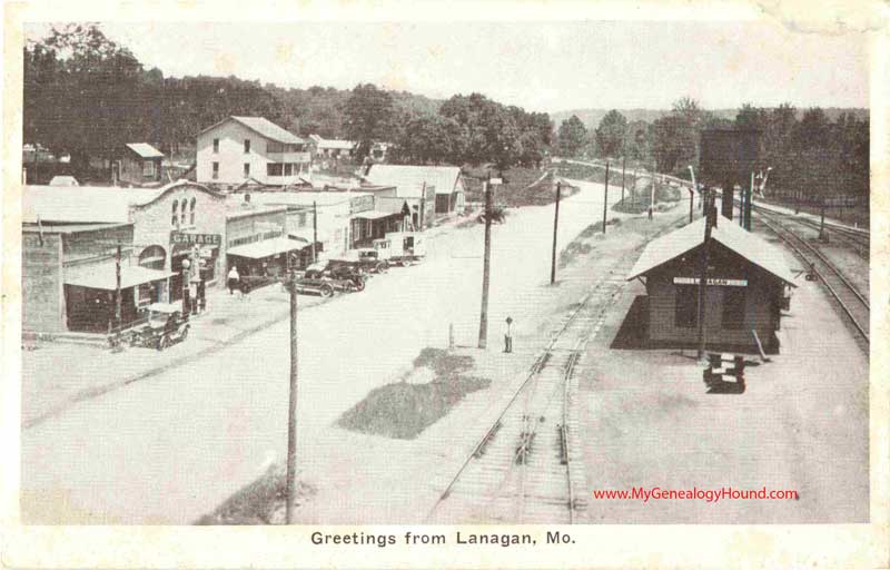Lanagan, Missouri Town Street View Railroad Depot vintage postcard, antique photo