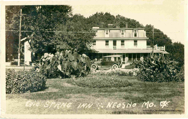 Neosho, Missouri, Big Spring Inn, vintage postcard, historic photo, 02