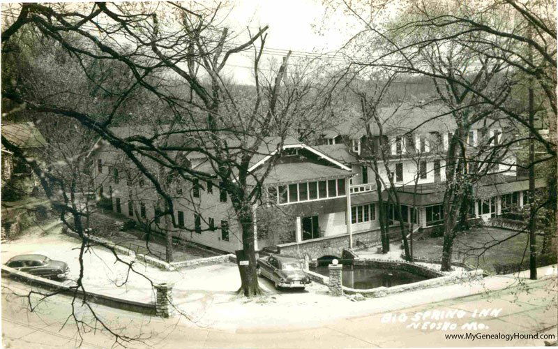 Neosho, Missouri, Big Spring Inn, vintage postcard, historic photo, 06