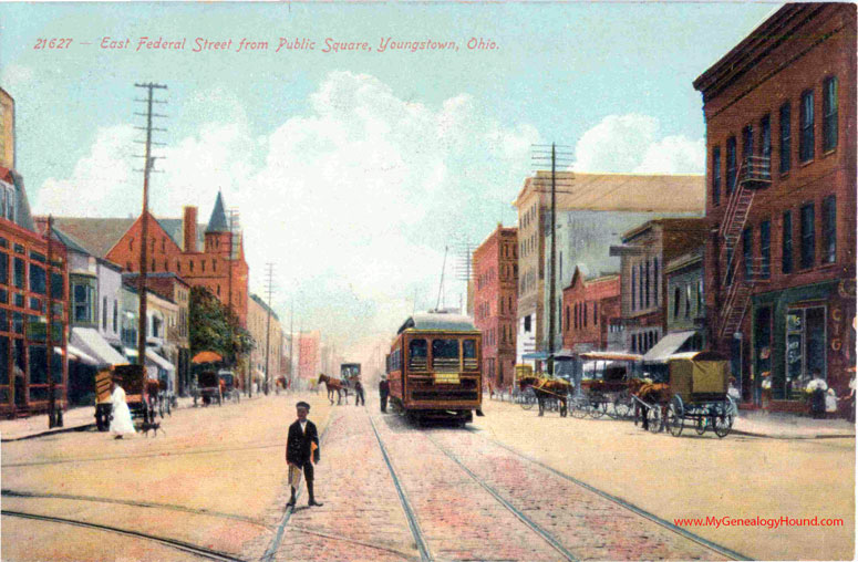 Youngstown, Ohio, East Federal Street from Public Square, vintage postcard photo