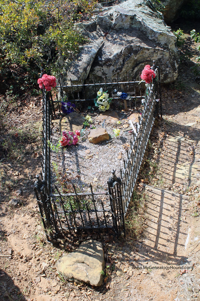 Petit Jean Grave Site, Petit Jean Mountain, Arkansas, photo
