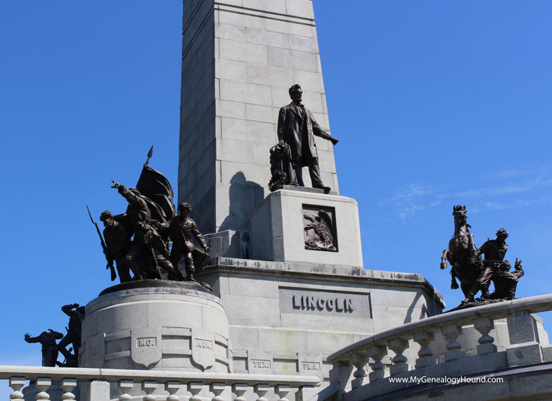 Statuary on the exterior of the Tomb of Abraham Lincoln, Springfield, Illinois.