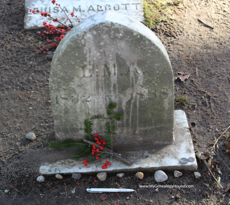 Concord, Massachusetts, Louisa May Alcott Tombstone and Grave, Sleepy Hollow Cemetery, photo, foot stone