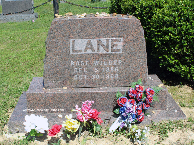 Rose Wilder Lane, tombstone and grave, Mansfeld, Missouri, photo