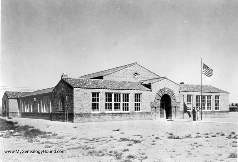 Parco, Wyoming, School Building, 1939, Sinclair, historic photo