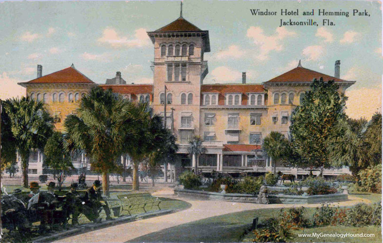 Jacksonville, Florida, Windsor Hotel and Hemming Park, vintage postcard photo