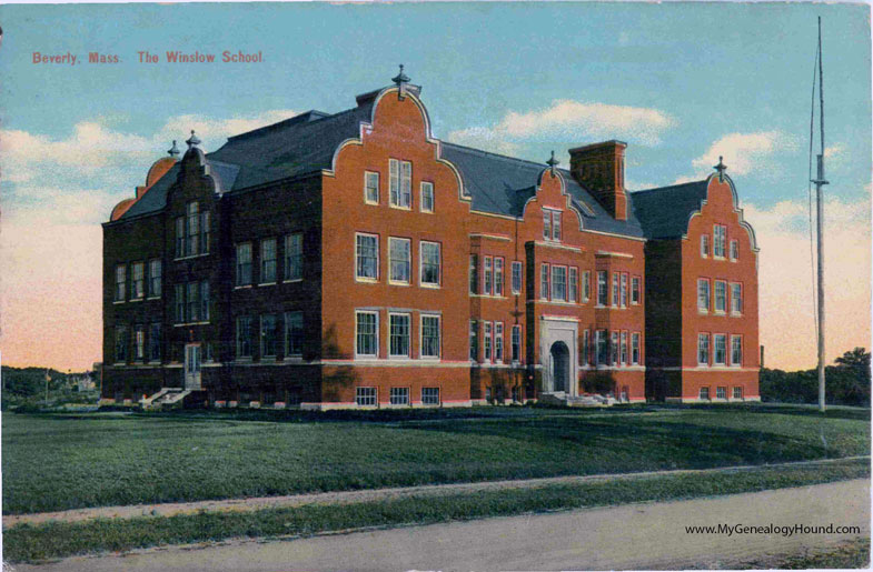 Beverly, Massachusetts, The Winslow School, vintage postcard photo