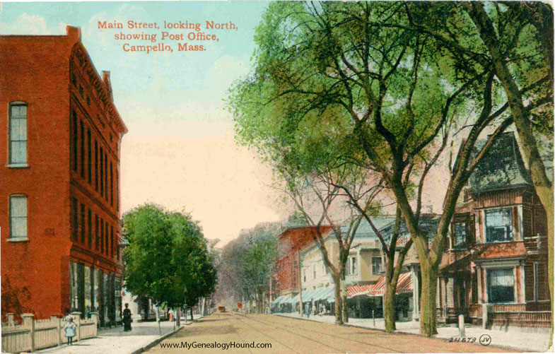 Campello, Massachusetts, Main Street looking North, showing Post Office, vintage postcard photo