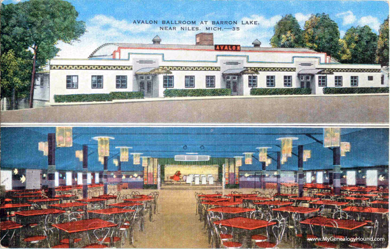 Niles, Michigan, Avalon Ballroom at Barron Lake, vintage postcard photo