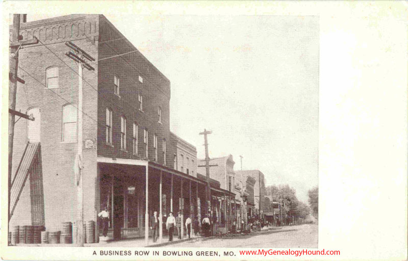 Bowling Green, Missouri, A Business Row, vintage postcard, historic photo Bowling Green, Missouri, A Business Row, vintage postcard, historic photo