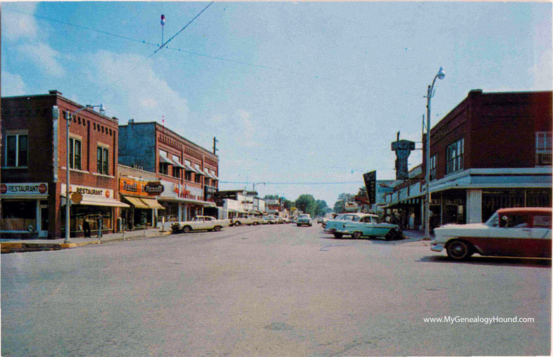 Branson, Missouri, Commercial Street, 1950's, vintage postcard historic photos