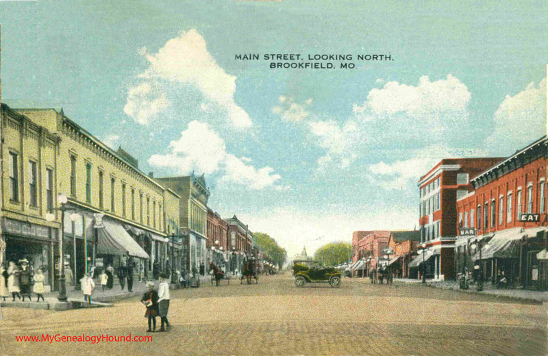 Brookfield, Missouri, Main Street Looking North, vintage postcard, Historic Photo, Linn County, MO 