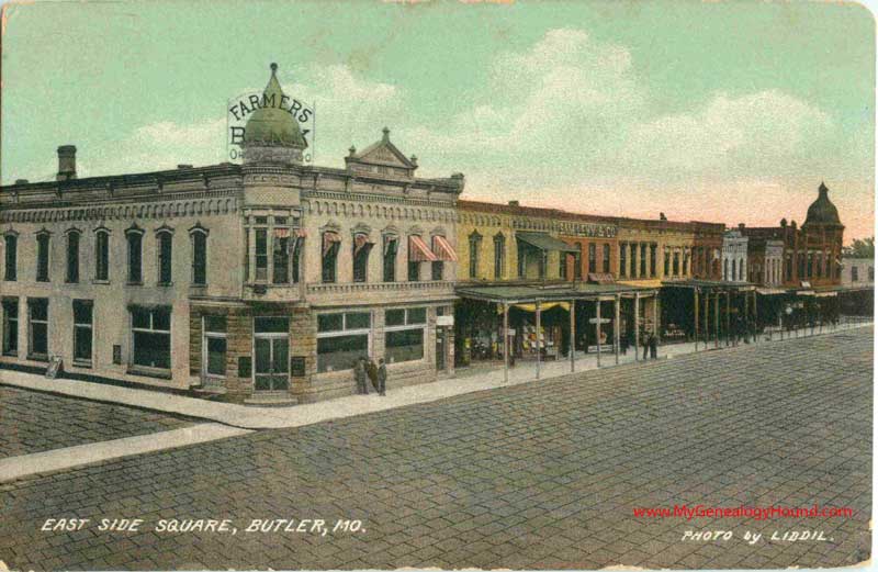 Butler, Missouri East Side of Bates County Courthouse square vintage postcard, photo, historic, antique
