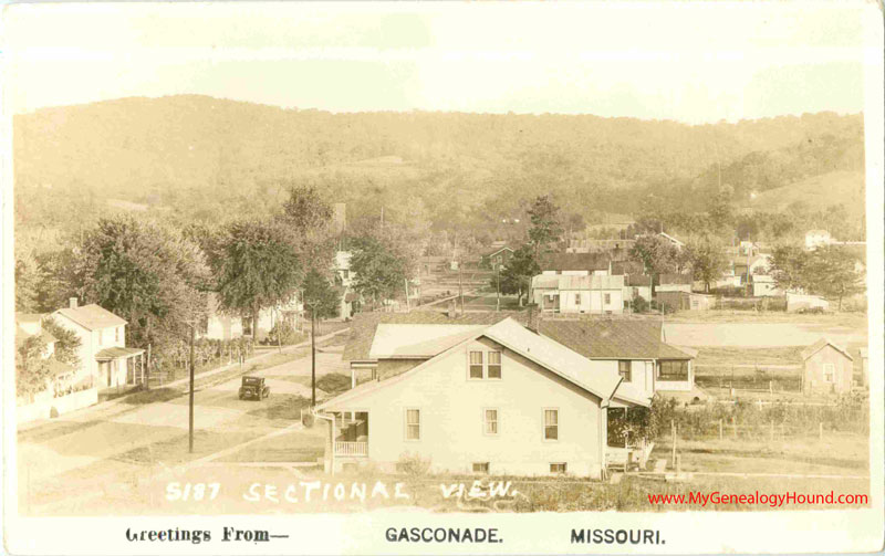 Gasconade, Missouri, Sectional View, Street Scene, vintage postcard, Historic Photo Gasconade, Missouri, Sectional View, Street Scene, vintage postcard, Historic Photo