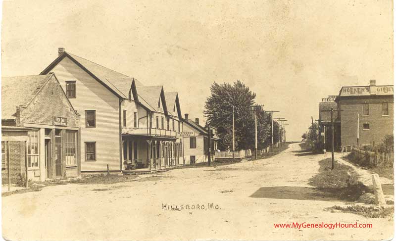 Hillsboro, Missouri Street View vintage postcard, antique, photo, Hoeken's General Store
