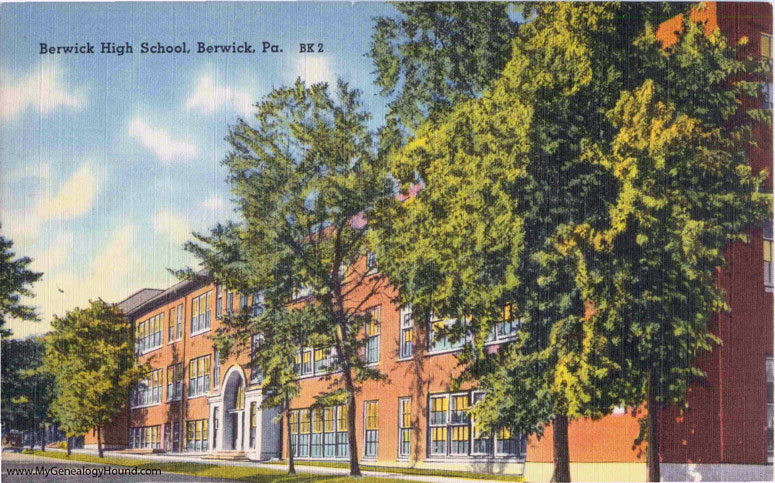 Berwick, Pennsylvania, Berwick High School, vintage postcard photo